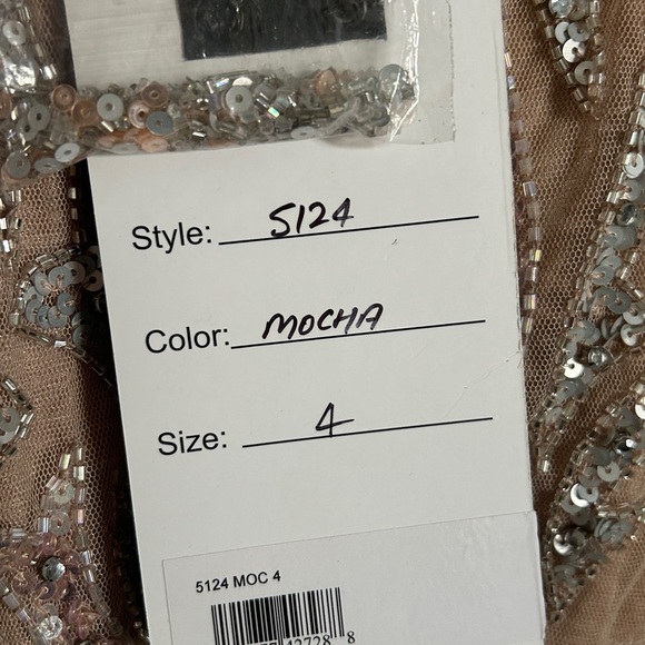 Mac Duggal 5124 NWT BEADED LONG SLEEVE EVENING GOWN - Picture 8 of 8